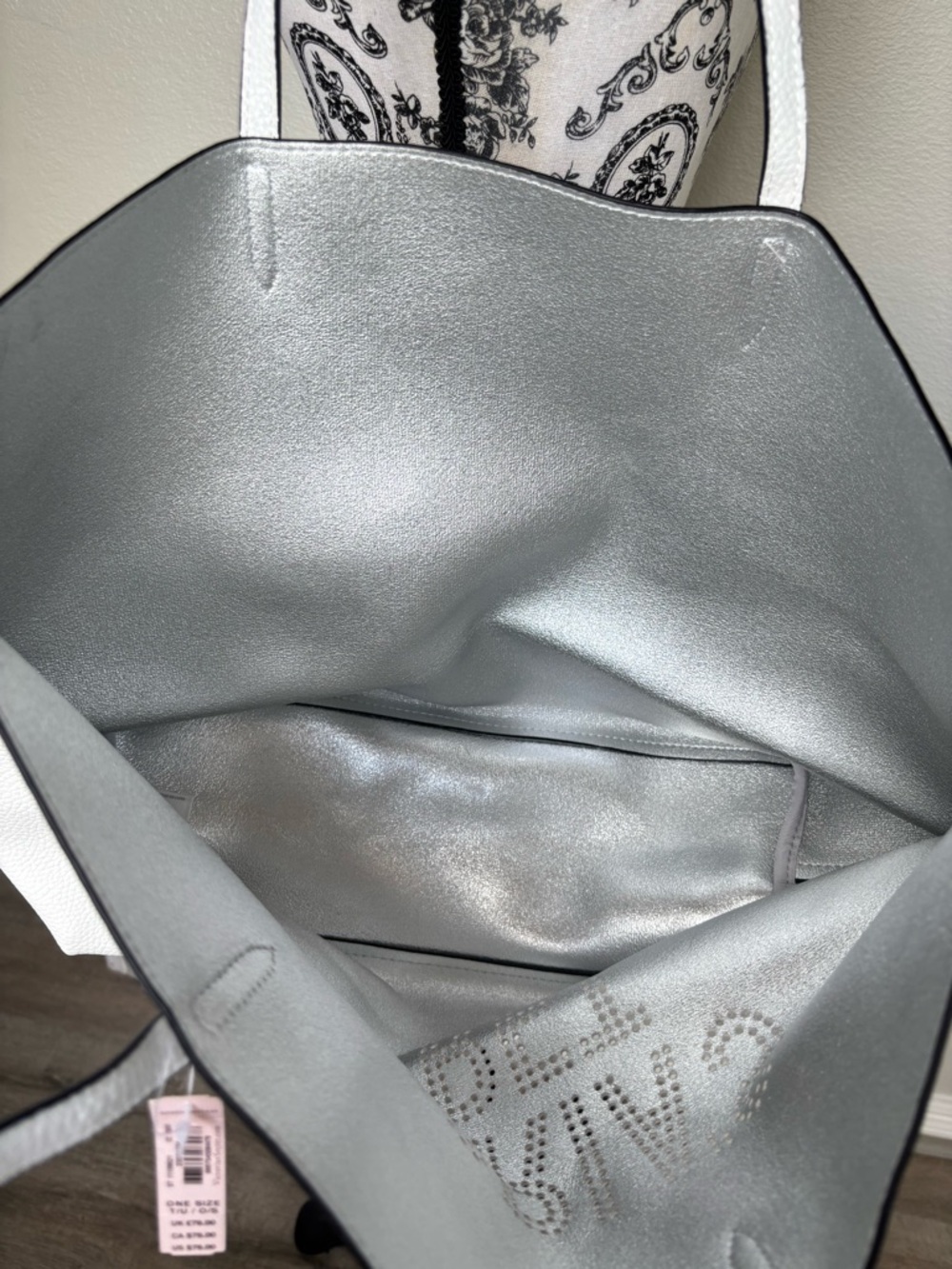Victoria's Secret White Perforated Logo Tote with Tassel beach o every day bag - Picture 12 of 12